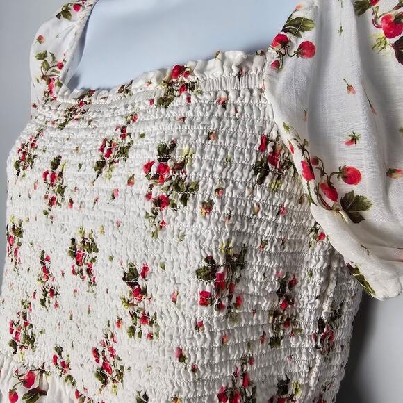 J.Crew Puff Sleeve Smocked Top M White Strawberry Floral Blouse Cottagecore Boho - Picture 3 of 12